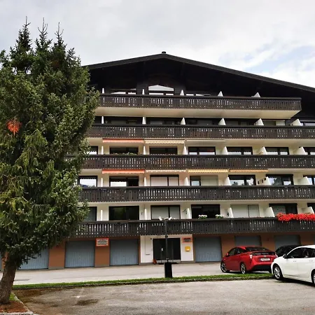Vera Apartment